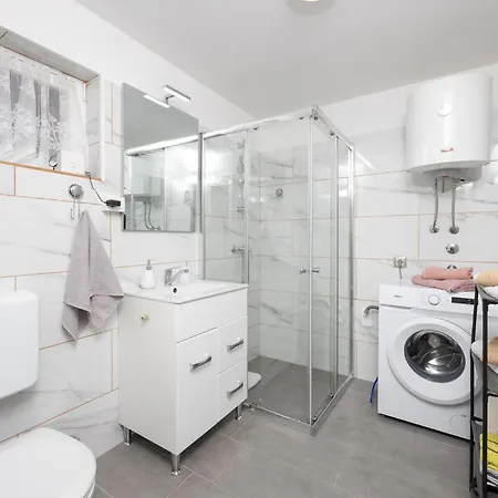 Gorgeous In Apartment Slime